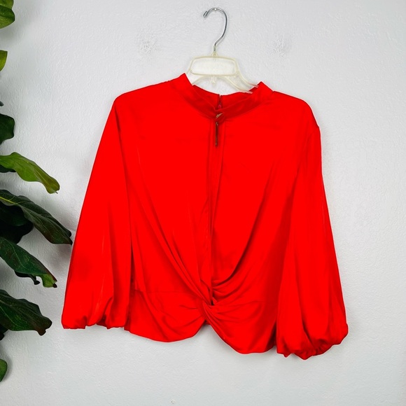 Gracia Front Knotted Hem Satin Blouse - Picture 3 of 9